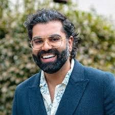 Blair Cox's Instagram, Twitter & Facebook