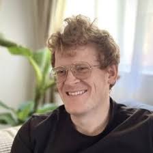 What it Takes to Become an Engineering Manager — and What to Consider  Before Making the Transition