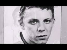 Johnny Powers Chords