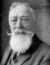 Paul Constans's Instagram, Twitter & Facebook