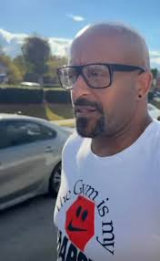 Larry still loves someone