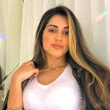 Jennifer Fabre's Instagram, Twitter & Facebook