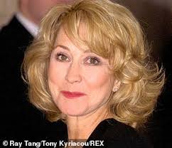 Felicity Kendal, 76, shows off her smooth visage at her Noises Off West End  show