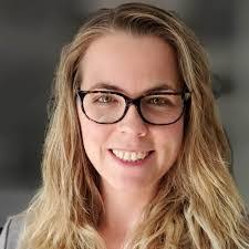 Ashley Main's Instagram, Twitter & Facebook