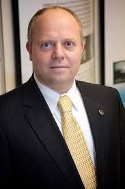 Faculty Research Profiles 2017 Office of the Dean School of Engineering and  Computer Science 301 Engineering Center 115 Library