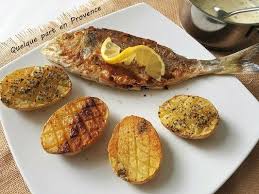 Dorade Poelee Aux Pommes De Terre Epicees Au Four Et Sauce Citronnee Legere Recettes De Cuisine Poelees Alimentation