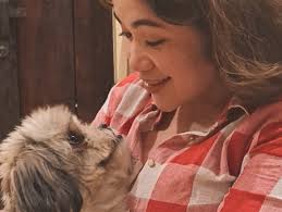 Melinda Torre (@pinktsinelas) • Instagram photos and videos