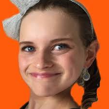 Pamela Sack's Instagram, Twitter & Facebook