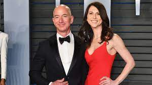 De acordo com a imprensa, o governo saudita pirateou o smartphone de jeff bezos, o dono da amazon, assim como do washington post. Apos Acordo Bilionario De Divorcio Jeff Bezos Dono Da Amazon Recupera Mais Da Metade Da Quantia Dada A Ex Saiba Detalhes Hugo Gloss