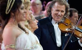 André rieu — the second waltz (from eyes wide shut) 03:41. Andre Rieu News Liebeserklarung Auf Italienisch Das Album Eine Nacht In Venedig Von Andre Rieu Ist Da
