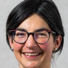 Anna Hirsch's Instagram, Twitter & Facebook