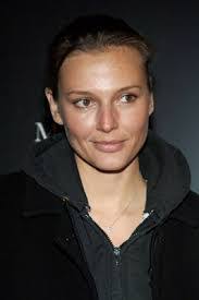 Bridgett Hall's Instagram, Twitter & Facebook