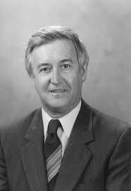 Shelby Tally named 2016 Dogwood Festival Queen