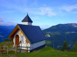 The trail is primarily used for hiking, walking, and nature trips. Ebner Joch Berichte Zu Berg Ski Und Rad Touren