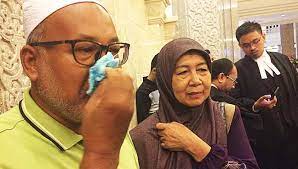On 22 march 2016, the police raided the residence of siti noor aishah atam and arrested her. Freemalaysiatoday