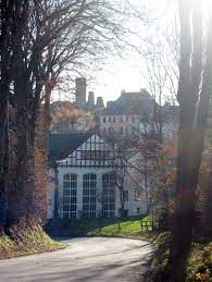 When is the best time to visit kronenburg? Startseite