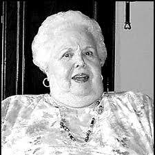 Vicki Rutter's Instagram, Twitter & Facebook