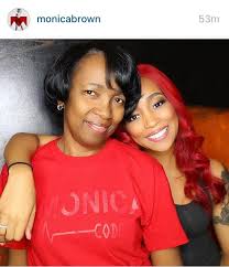 Singer Monica And Her Mom Beautiful Mother Daughter Bonding Celebrity Families Celebrity Moms