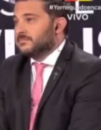 Periodista argentino, ceferino reato estudió ciencias políticas y también es especialista en información económica, siendo director de la revista fortuna. Escandalo En Intratables Ceferino Reato Dijo Cuanta Gana Brancatelli Como Funcionario Y Se Pudrio Todo Si Queres Lo Arreglamos Afuera Revista Paparazzi