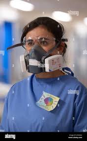 Extracorporeal membrane oxygenation (ECMO) specialist nurse Lisa Fontes in  the critical care unit at the Royal Papworth Hospital, Cambridge. Picture  date: Wednesday March 17, 2021 Stock Photo