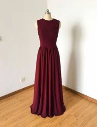 Illusion Top Sweetheart Burgundy Chiffon Long Bridesmaid Dress Etsy In 2020 Simple Bridesmaid Dresses Burgundy Bridesmaid Dresses Simple Prom Dress