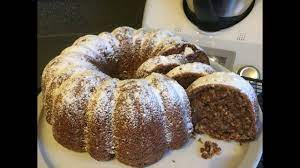 Er wird mit einer großen portion gemahlener nüsse und mandeln gebacken. Thermomix Tm5 Schoko Nuss Kuchen Tanjasthermitv Youtube