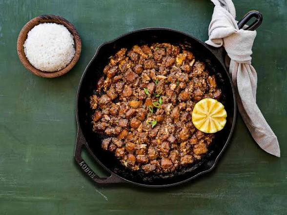 Sizzling Sisig