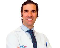 Dr. Aurelio Santos Rodas: especialista en Traumatología en Sevilla