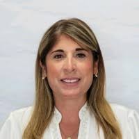 30+ perfiles de «Sugey Flores»