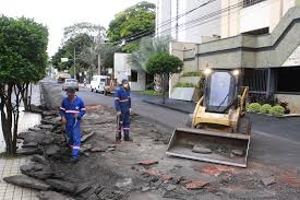 No portal da prefeitura de municipal de uberlândia você encontrará todos os programas, serviços, secretarias e informações em geral sobre a cidade. Prefeitura De Uberlandia Melhora A Drenagem Na Rua Xv De Novembro Portal Da Prefeitura De Uberlandia