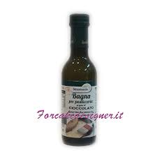 Preparate lo sciroppo sciogliendo zucchero e acqua in un pentolino, spegnete il fuoco quando risulta liquido e aggiungete il caffè. Stramondo Bagna Analcolica Per Torta Al Gusto Di Cioccolato 250gr