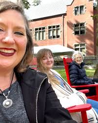 My mama, Elizabeth (Liz) Julee passed away