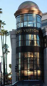 Browse among the latest trends in fashion, find the best items to your taste. Follow Rent A Stylist Https Nl Pinterest Com Rentastylist Luxury Store Louis Vuitton Luxury Life