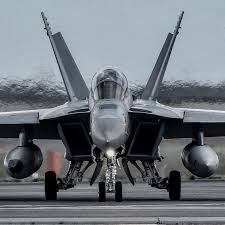 Navy carrier air wing now and for decades to come. Vaq 141 Shadowhawks Ea 18g Nf 506 Reposted From Wanikon428 F18 F18superhornet F18hornet Ea18g Ea18gprowler A Military Aircraft Fighter Jets Aviation