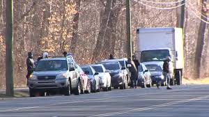 Two Dead One In Critical Condition After Car Strikes Tree In Hartford Early Saturday Morning