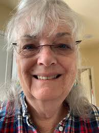 Introduction and sharing of hobbies and life as a dull woman in California