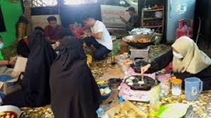 @happyon*on yang menuliskan, pak di kalsel juga ada banjir, sampai 12 kabupaten sdh pak tergenang. Kxeuzrpk41nfjm