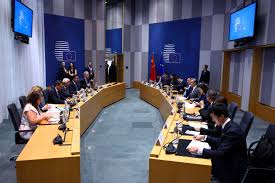 EU presses China on rare earths and Ukraine war | Reuters