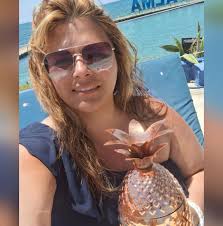 Where to swim in Sorrento without going to a beach club?