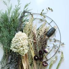 Check out our small dried flowers selection for the very best in unique or custom, handmade pieces from our dried flower arrangements shops. Corgi Wreath Promo Atmospheric Floral