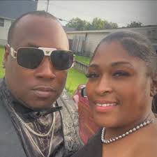 NEW FOR 2025! 🎉 The #SYRFoodTrucks return to Paper Mill Island in  Baldwinsville for another summer of delicious food and live music — every  Thursday night from June 12 to August 14 @