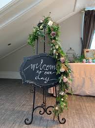 The beautiful design is crisp and sharp. Welcome Wedding Sign With Easel Chalk Wedding Sign Welcome Sign Wedding Chalk Welcome Sign Metal Easel