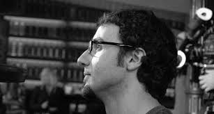 David Macián: “Me gustaría que 'La mano invisible' pudiera cambiarle la  vida a la gente"