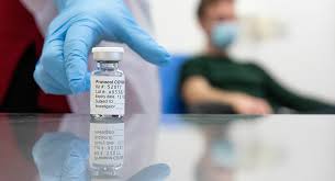 Las personas vacunadas en chile con doble dosis de la vacuna coronavac, del laborotario chino sinovac, recibirán una dosis de refuerzo o tercera dosis de las vacunas astrazeneca o. Aprueba Chile Vacuna Astrazeneca