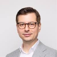 80+ perfiles de «Ilin»