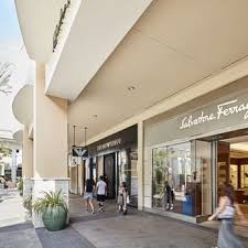 Macy's has an assortment of merchandise that includes home furnishings, luggage, men's and women's fashions, junior and children fashions, shoes, cosmetics. Fashion Valley 888 Photos 923 Reviews Shopping Centers 7007 Friars Rd San Diego Ca Phone Number Yelp