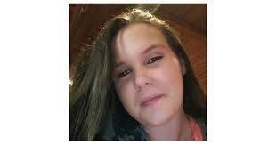 Amanda Thibodeaux's Instagram, Twitter & Facebook