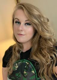 Piper Niven - Free pics, galleries & more at Babepedia