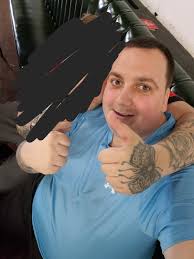 19-year-old called "The Crooked Man" goes viral for only working out one  side of his body (link in the comments)