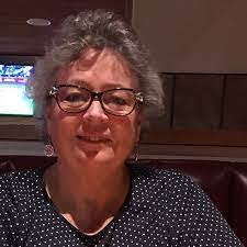 Dana Furman's Instagram, Twitter & Facebook